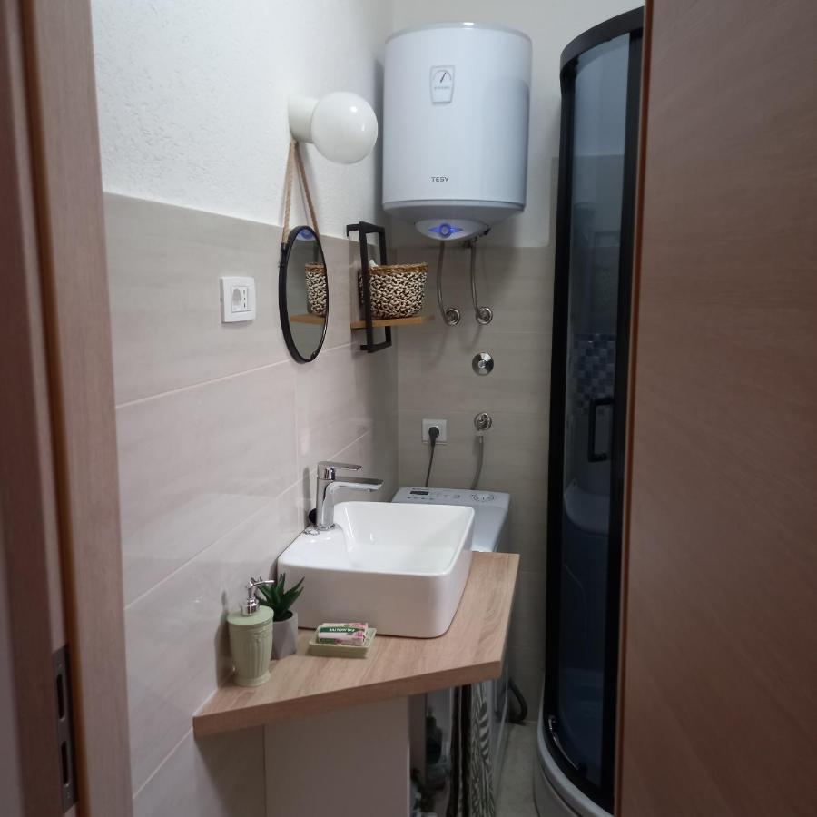 Kuca Za Odmor Skalina - Sea View Villa Splitska Bagian luar foto